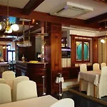 Galija Hotel 3*