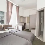 Galija Pula